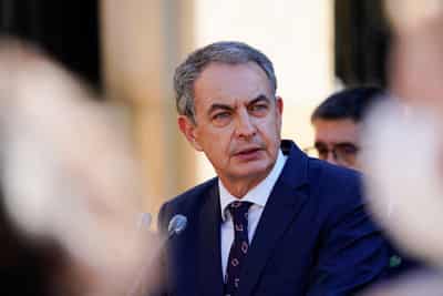Image for Spain's Zapatero says seized jewels worth $1.5 million were a 'courtesy gift'