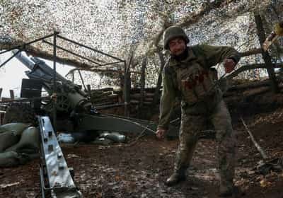 Image for Ukraine deploys reinforcements as fighting spreads in Pokrovsk city