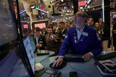 Image for Trading Day: Stock selloff snowballs, Japan wobbles