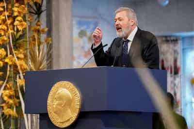 Image for Exclusive – Pioneering Russian journalist sells Nobel Peace medal for Ukraine