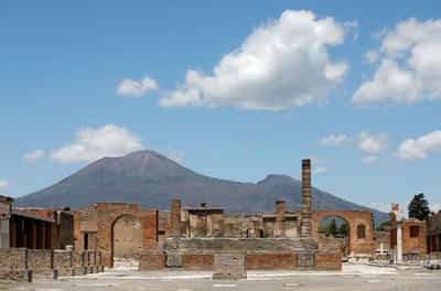 Image for Scientists discover secrets of ancient Roman concrete at Pompeii