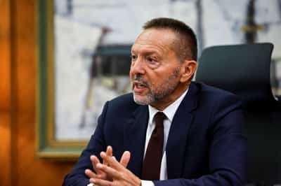 Image for Greece proposes renewing term of central bank Governor Stournaras
