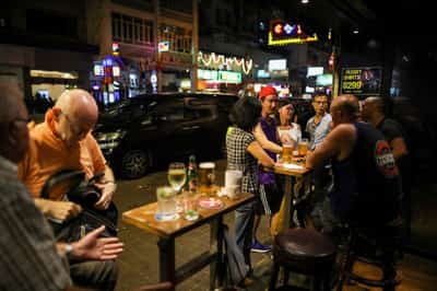 Image for Alcohol lobby takes on WHO in battle over health impacts