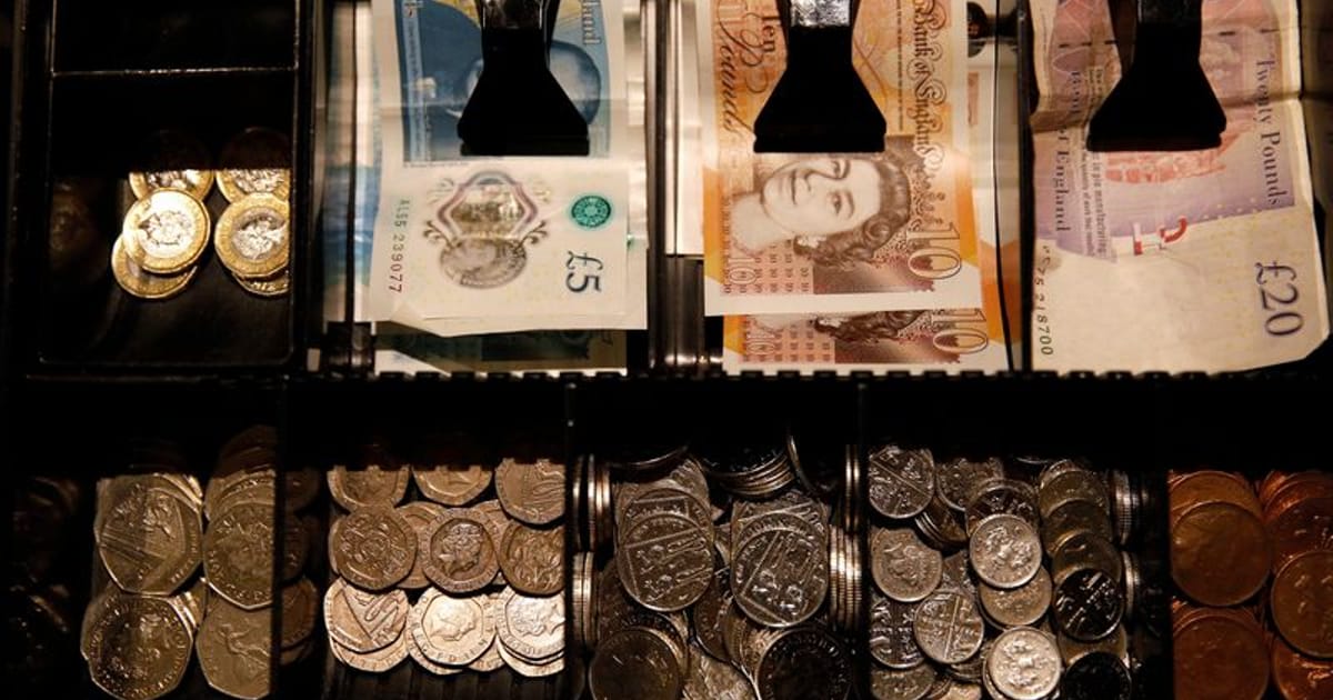 UK bond yields hit fresh 19-year high, adding to pressure on Healey - Finance news and analysis from Global Banking &