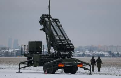 Image for Poland starts preventive military aviation operations as Russia strikes Ukraine, army says