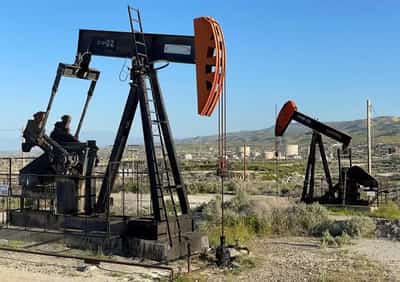 Image for Exclusive-Trump prepares wide-ranging energy plan to boost gas exports, oil drilling, sources say