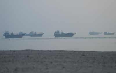 Image for Iran, US agree to halt war and reopen Hormuz, sending oil prices tumbling