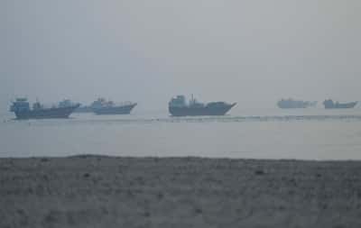 Image for Iran, US agree to halt war and reopen Hormuz, sending oil prices tumbling