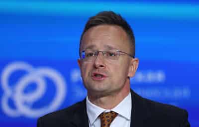 Image for Hungary to boost oil deliveries to Serbia as US sanctions cut supplies