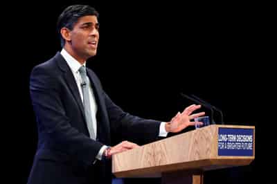 Image for UK PM Sunak offers billions for new links after scrapping HS2 northern leg