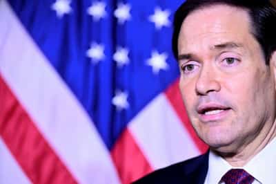 Image for US top diplomat discusses Iran, Strait of Hormuz with UK and Australia