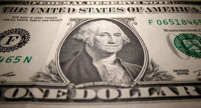 Image for Dollar falls on dovish Fed comments