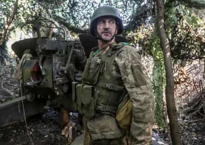 Image for Putin says Russia has advanced in Donetsk region, surrounded some Ukrainian troops