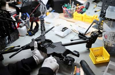 Image for German business activity growth softens in October, PMI shows