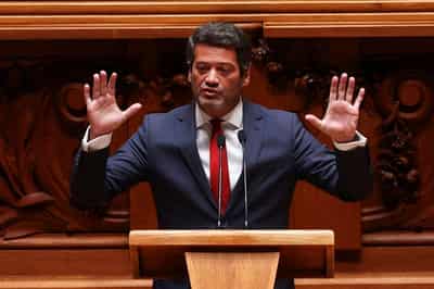 Image for Portugal's far-right leader ordered to remove posters targeting Roma community