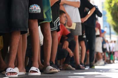 Image for Spain threatens retaliation on Italy if border controls not lifted