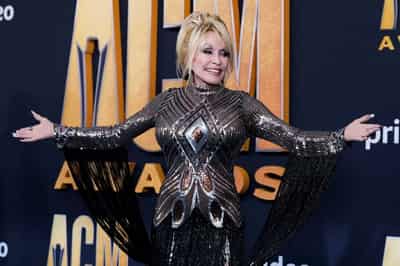 Image for Notable people react to the death of country singer Dolly Parton