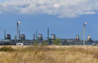 Image for Ten EU countries call for sanctions on Russian gas, LNG, document shows