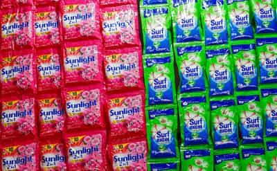 Image for Unilever beats quarterly sales growth forecasts