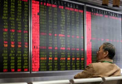 Image for Asia stocks nudge higher, dollar steady ahead of US inflation report