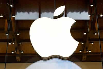 Image for UK regulator proposes easing Apple, Google app store payment rules