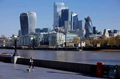 Image for London takes aim at New York with five-year financial plan