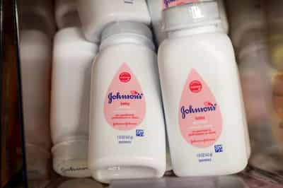 Image for J&J faces first UK lawsuits alleging its baby powder caused cancer