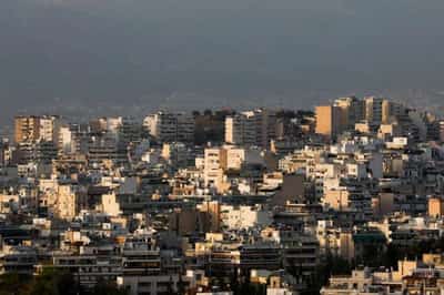 Image for Greek economy to slow in 2023 as energy costs, Ukraine war hit spending -OECD