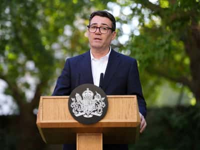 Image for British PM Andy Burnham seeks resolution to dispute over Diego Garcia base