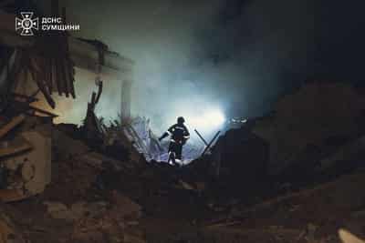 Image for Russian attacks kill 4, injure 10 in Ukraine overnight, officials say