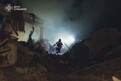Image for Russian attacks kill 4, injure 10 in Ukraine overnight, officials say
