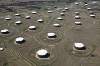 Image for Oil falls again amid concerns over demand rebound
