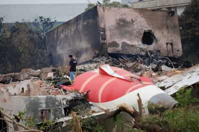 Image for Is seat 11A the safest on a plane? Not really, experts say