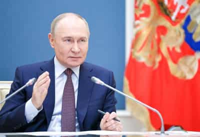 Image for Kremlin says Putin could meet Zelenskiy if certain agreements are reached