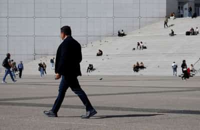 Image for Falling births to hit France's pension deficit from 2045
