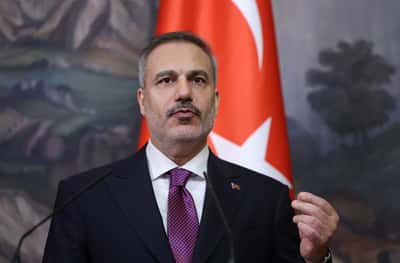 Image for Turkey interested in joining EU's payment system, minister says