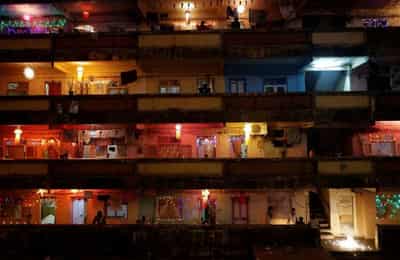 Image for Some real estate markets seen falling as global frenzy fades – Reuters poll