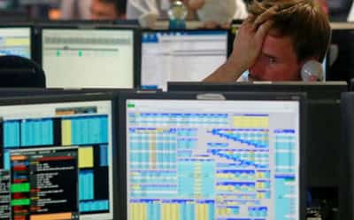 Image for FTSE 100 dented by Wall St losses, plunge in ad firm WPP