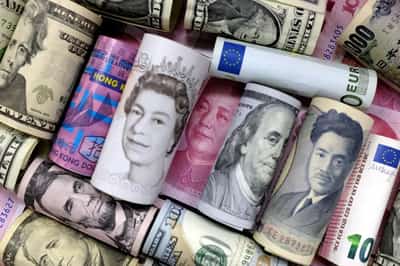 Image for Dollar hits two-week low while battered yen stabilises