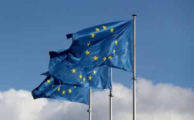 Image for Emergency EU oil meeting focused on securing diesel supply -EU official