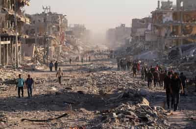 Image for Israeli attacks kill three Palestinians in Gaza, testing fragile truce