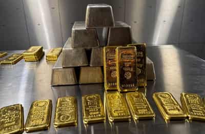 Image for S&P 500, Dow hit all-time closing highs; gold, silver touch records