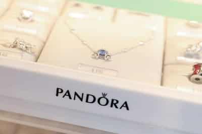 Image for Pandora warns of uncertainty in 2022 after record quarter