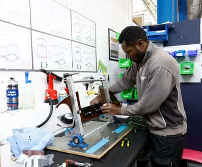 Image for Poor UK productivity recovers partially in Q4, ONS data shows
