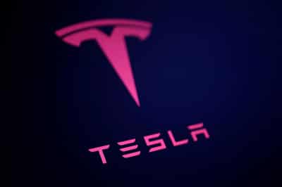 Image for Tesla eyes European freight market with long-delayed Semi truck