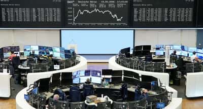 Image for European shares dip as Middle East caution lingers