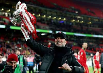Image for Soccer-Liverpool boss Klopp signs new contract until 2026