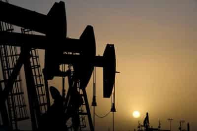 Image for Oil dips after hitting $75 a barrel on strong demand outlook