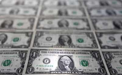 Image for Dollar heads towards 2-year high after Fed aids greenback bulls