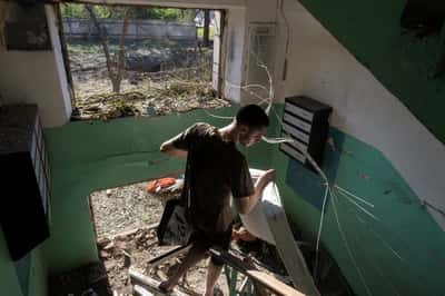 Image for Russia, after heavy strike on Kyiv, says it will keep increasing pressure on Ukraine
